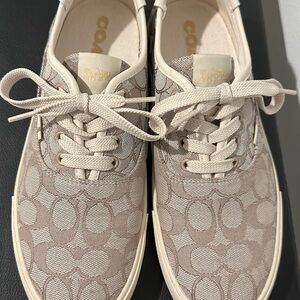 Coach Women's Beige Patterned Sneakers